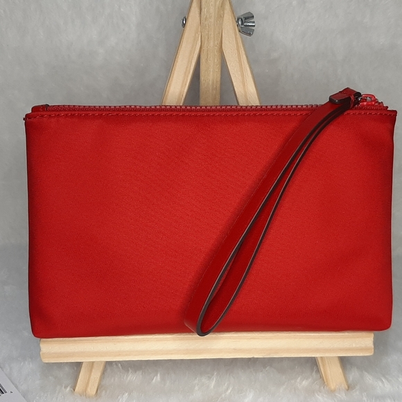 Nylon double zip wristlet - Picture 2 of 5